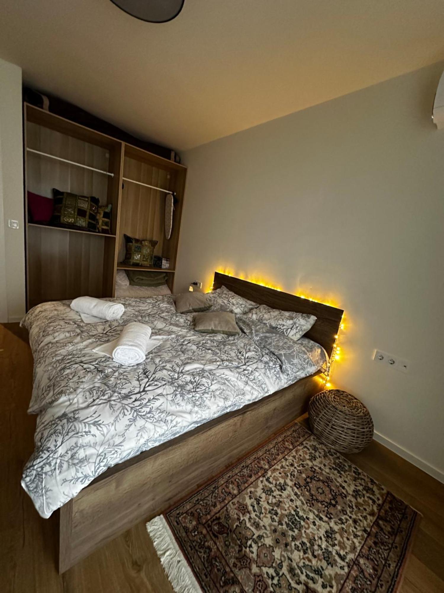 1Br Modern Condo Near The University София Экстерьер фото